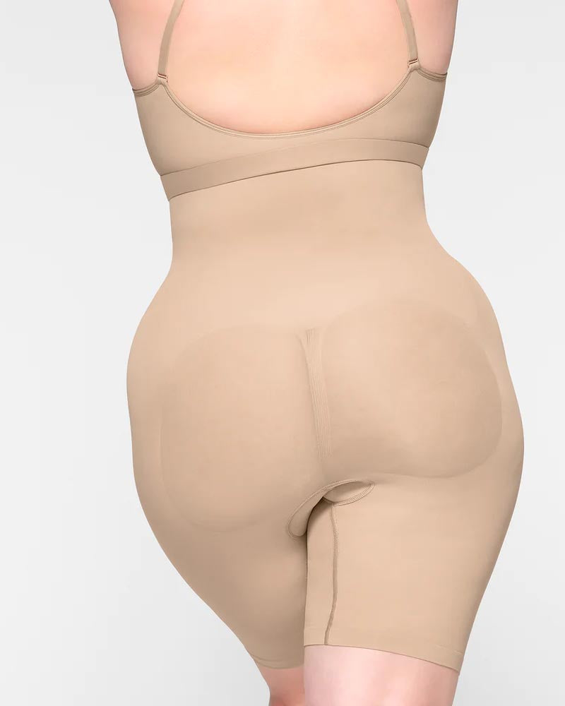 Pantalones cortos sin costuras con cintura alta que levantan la cadera