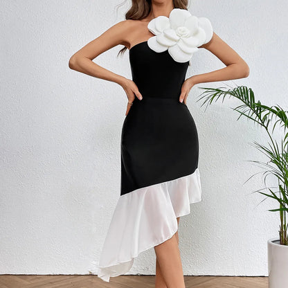 Traje de baño de una pieza con un hombro y falda de flor 3D