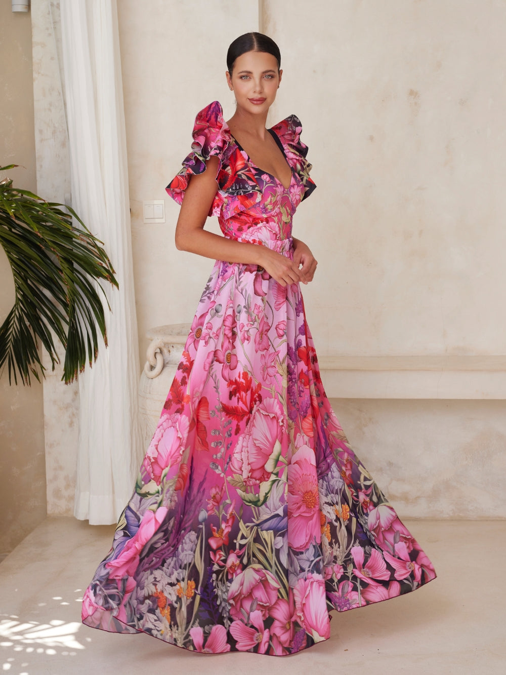 Traje de baño de una pieza con estampado de flores rizadas y pareo