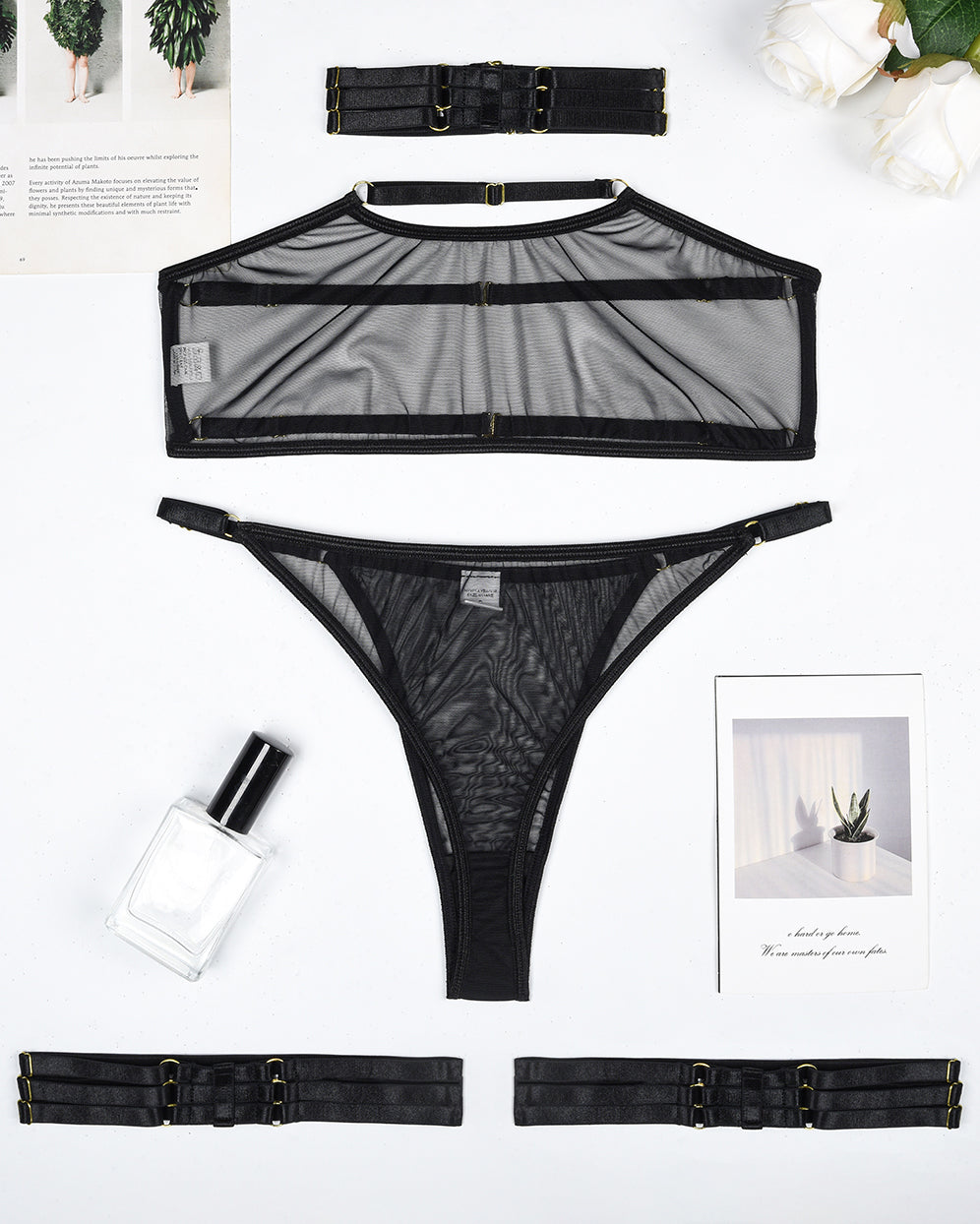 Conjunto de 4 piezas de sujetador y tanga de malla transparente