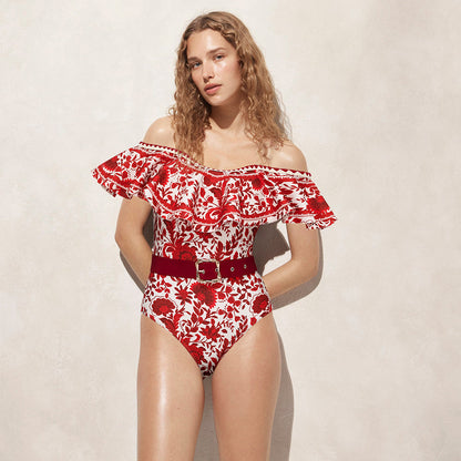 Bañador de una pieza con estampado de silueta de flor roja con volantes y falda